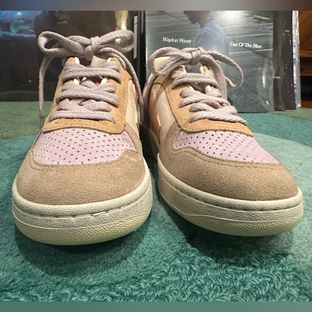 Veja NEARLY NEW V-10 peach multico suede - tan, pink, purple, beige sneaker - 6 - Picture 7 of 16